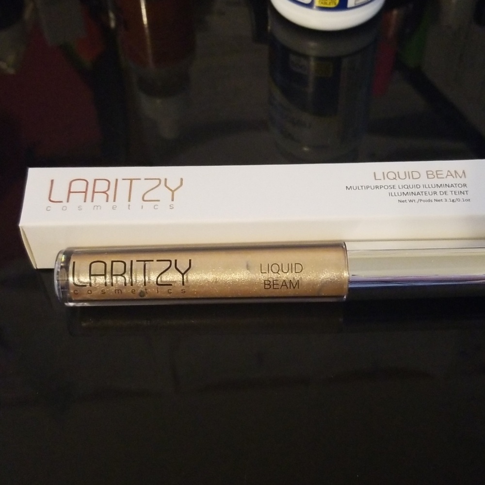 LARITZY LIQUID BEAM IN TOPAZ